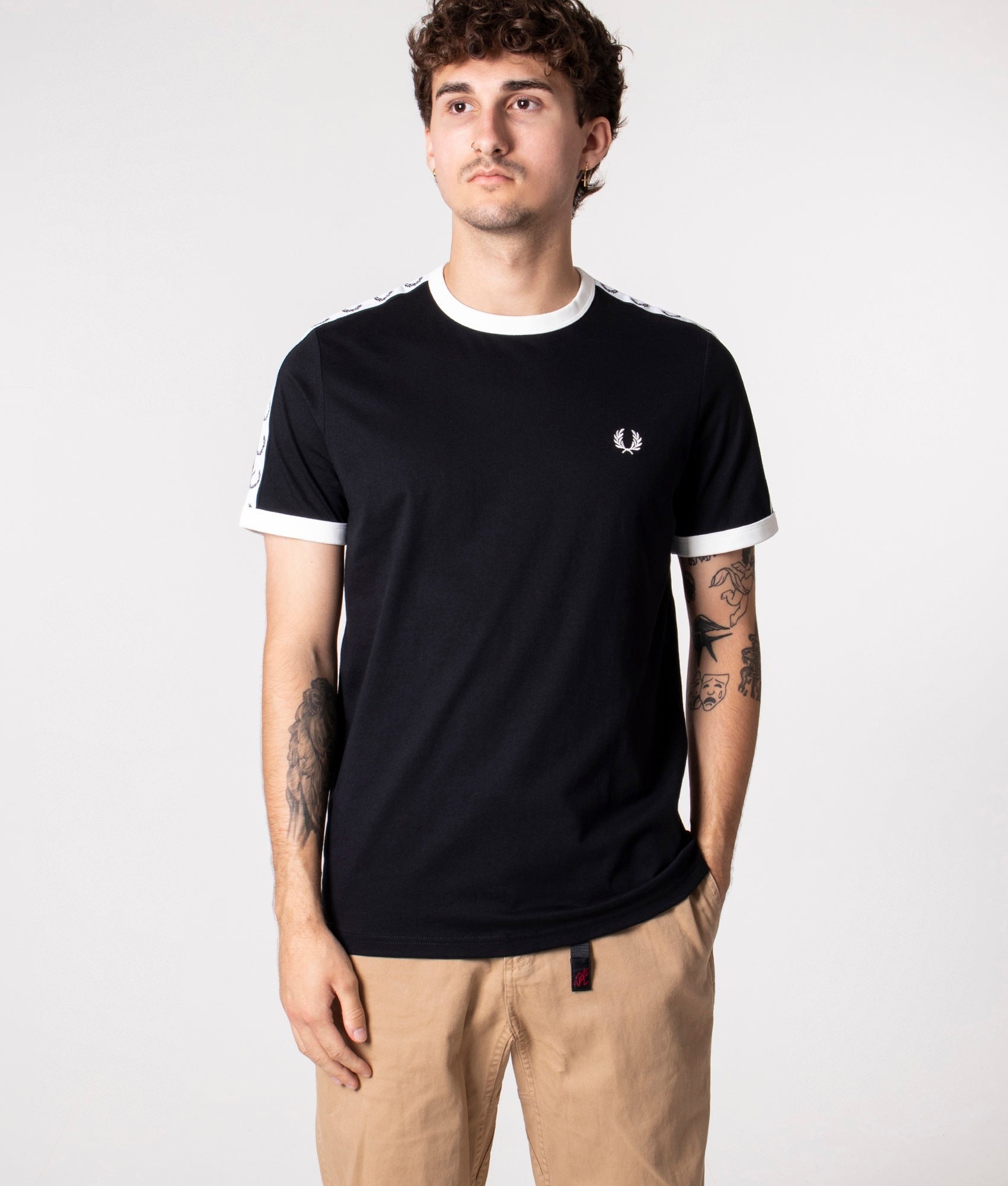 T-shirt Fred Perry - brandoutlet24.com