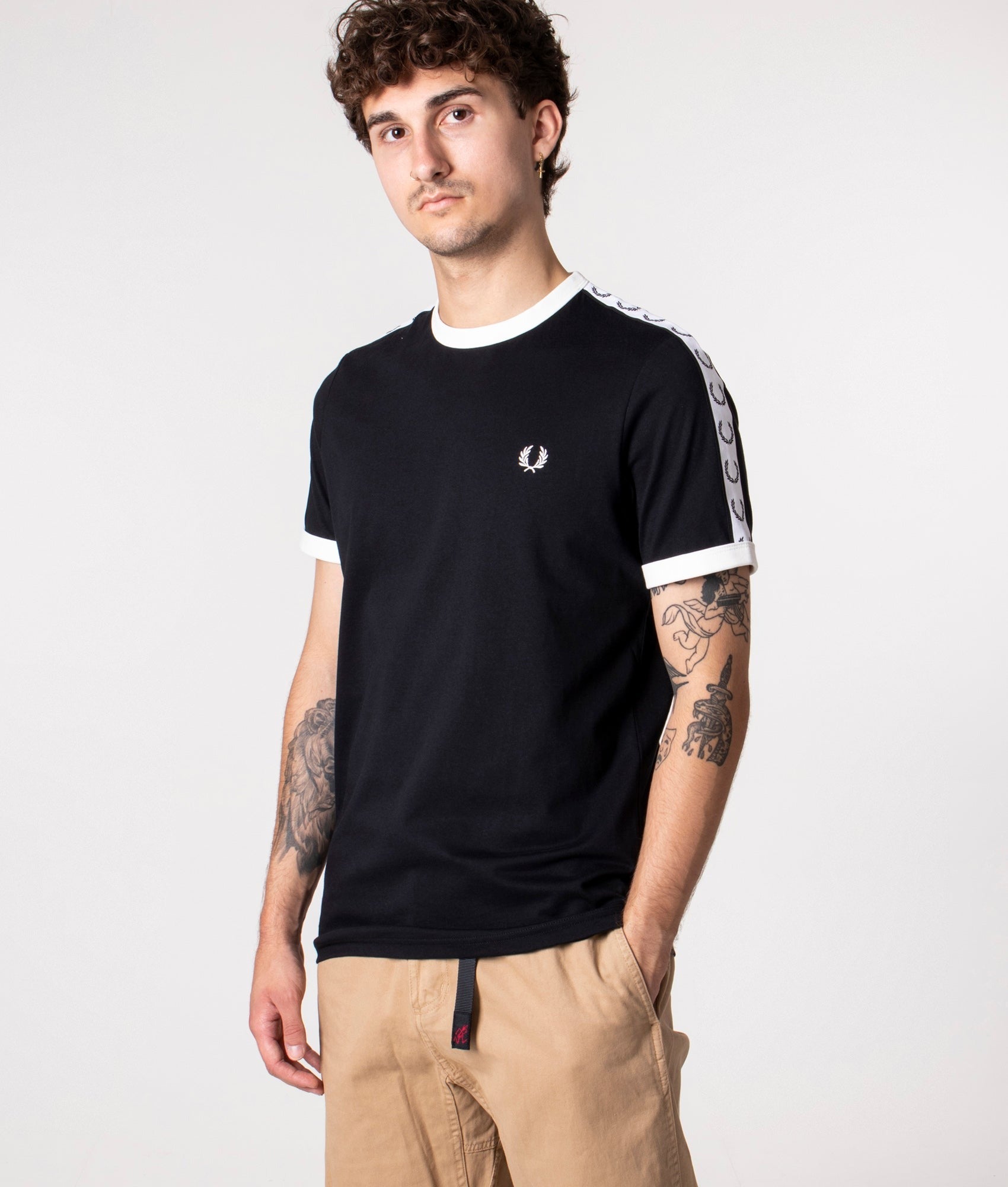 T-shirt Fred Perry - brandoutlet24.com