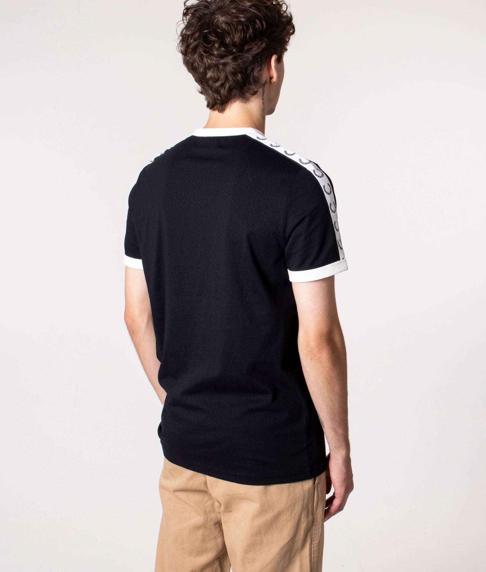 T-shirt Fred Perry - brandoutlet24.com