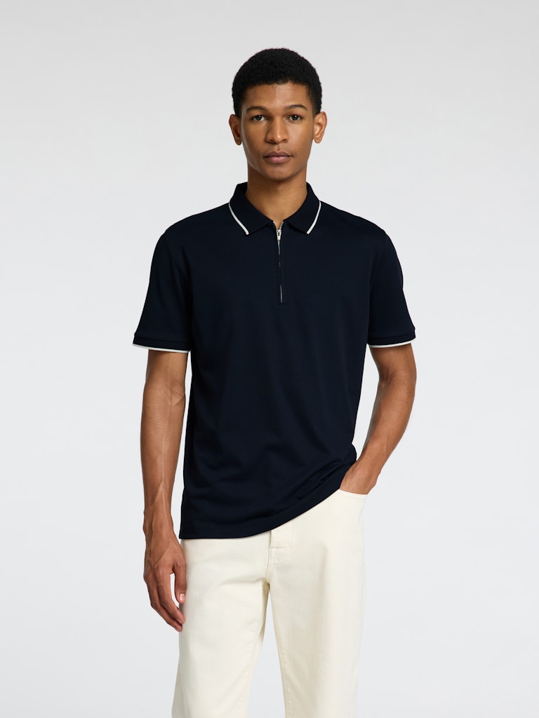 Polo Selected