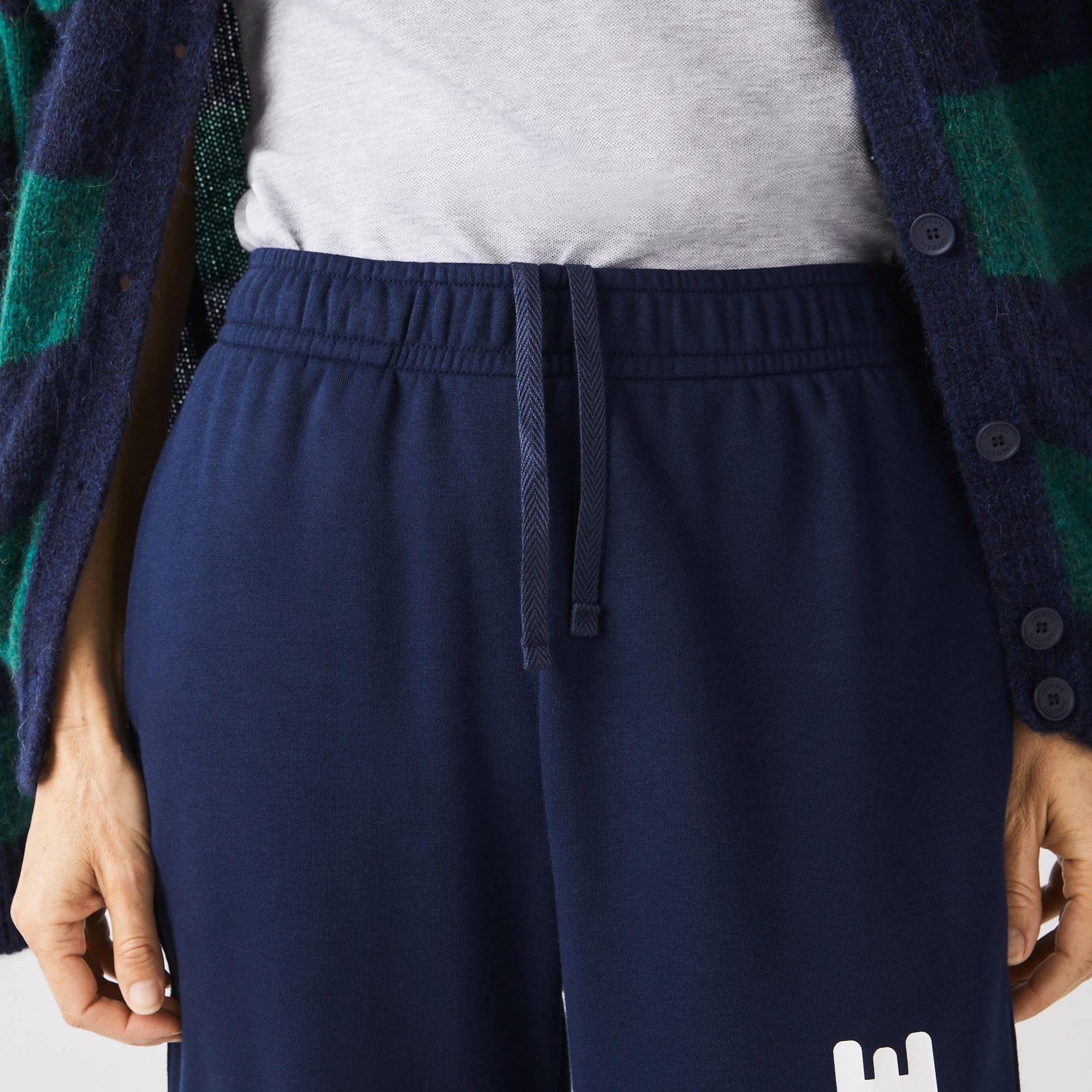 Pantaloni Lacoste XF7989 in pile leggero