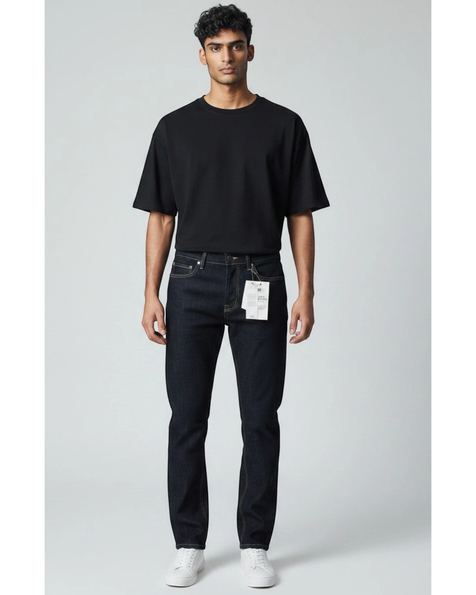 ULTIMATAGLIA.COM Jeans Tom Tailor Josh Regular Slim in nero lavaggio scuro, 98% cotone, 2% elastan. Taglio slim con cinque tasche.