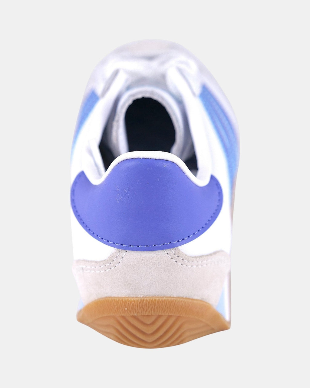 Sneakers Adidas Originals Country OG W bianche in pelle e scamosciato con strisce blu cobalto e suola in gomma.