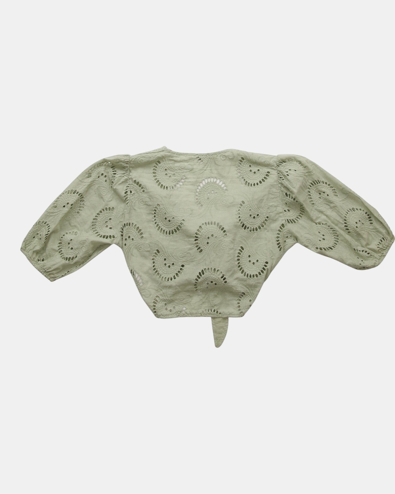 ULTIMATAGLIA.COM T-shirt corto verde salvia con ricami floreali, maniche a sbuffo e nodo frontale.