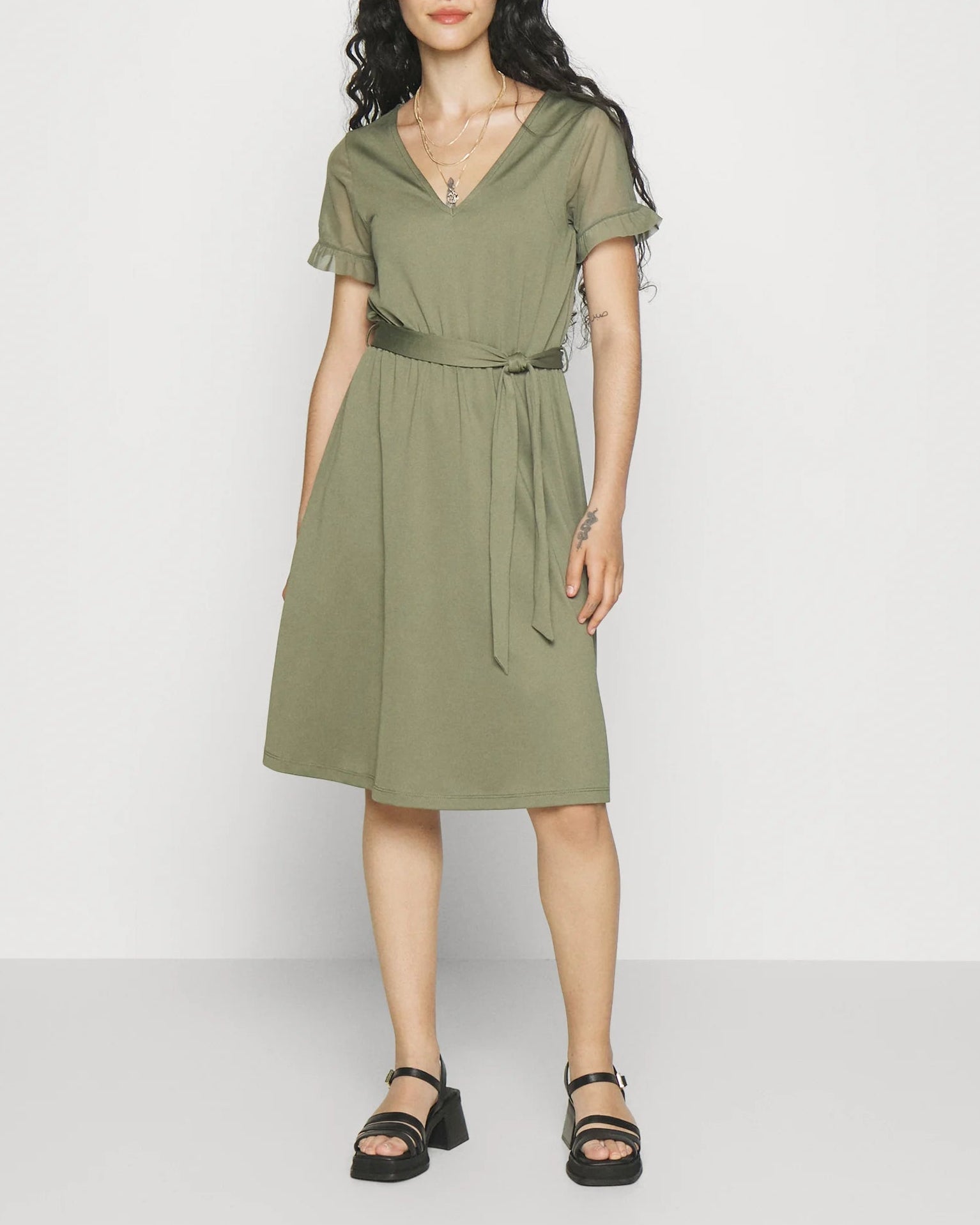Vestito Anna Field Petite Frilled Mini Dress